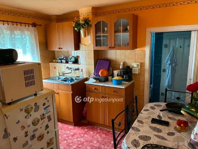 Eladó családi ház, Mezőkovácsházán 7.5 M Ft, 2 szobás