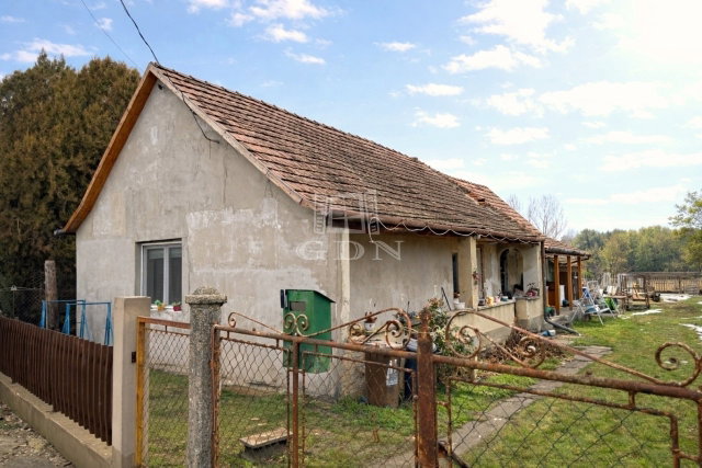 Eladó családi ház, Sárszentmihályon 41 M Ft, 2+1 szobás