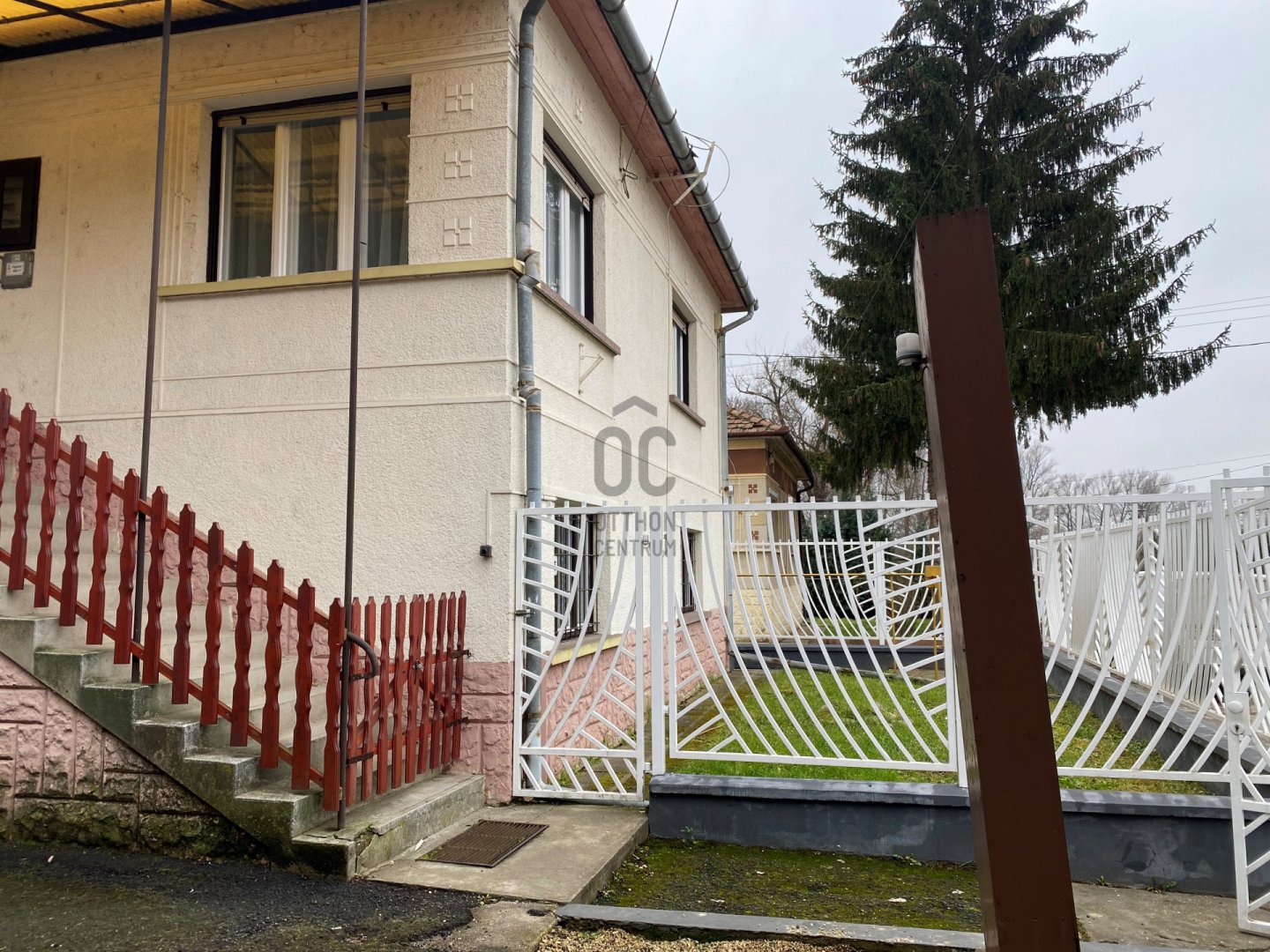 360 m² · 49.900.000 Ft