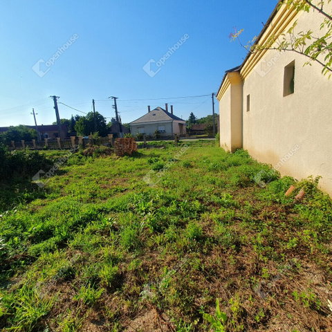 Eladó telek, Gyékényesen 3.7 M Ft / költözzbe.hu
