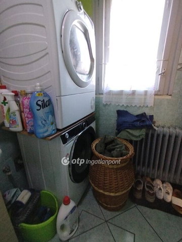 Eladó családi ház, Szentlőrincen 42 M Ft, 1+2 szobás