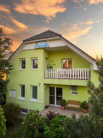 Eladó családi ház, Siófokon 189 M Ft, 7 szobás