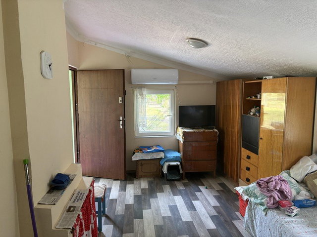Eladó családi ház, Hódmezővásárhelyen 23.5 M Ft, 2 szobás