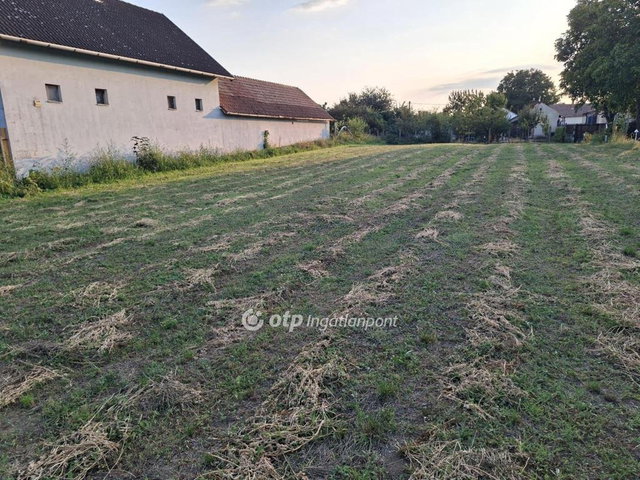 Eladó telek, Hajdúböszörményen 18.5 M Ft / költözzbe.hu