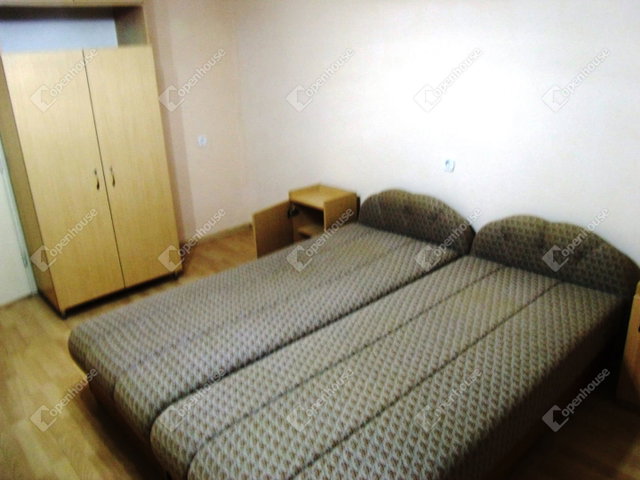 Kiadó téglalakás, albérlet, Pacsán 100 E Ft / hó, 1 szobás