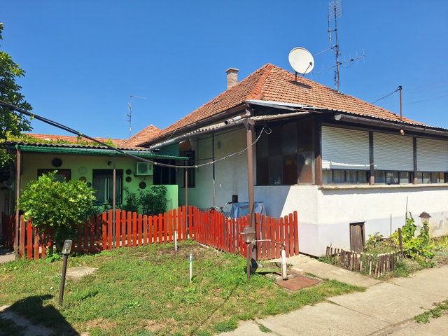 Eladó családi ház, Hódmezővásárhelyen, Búza utcában 45 M Ft