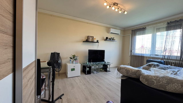 Kiadó panellakás, albérlet, Debrecenben 200 E Ft / hó, 2 szobás