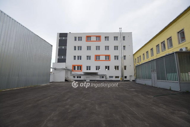 Kiadó ipari ingatlan, Győrött 1502 E Ft / hó