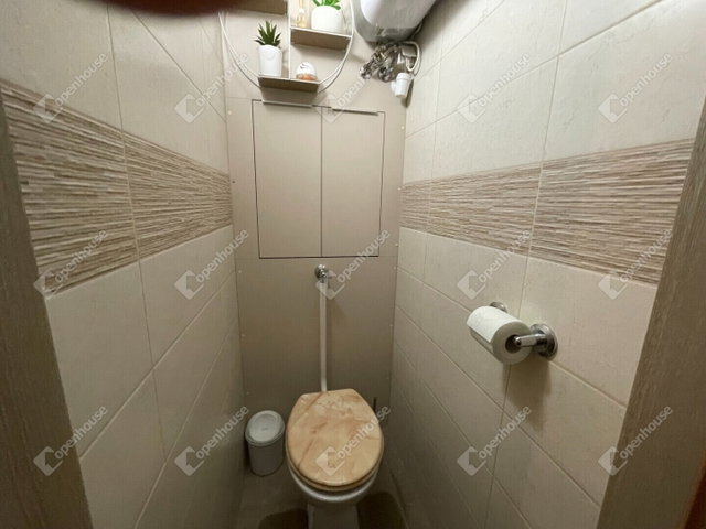 Eladó panellakás, Hajdúböszörményen 64 M Ft, 2 szobás