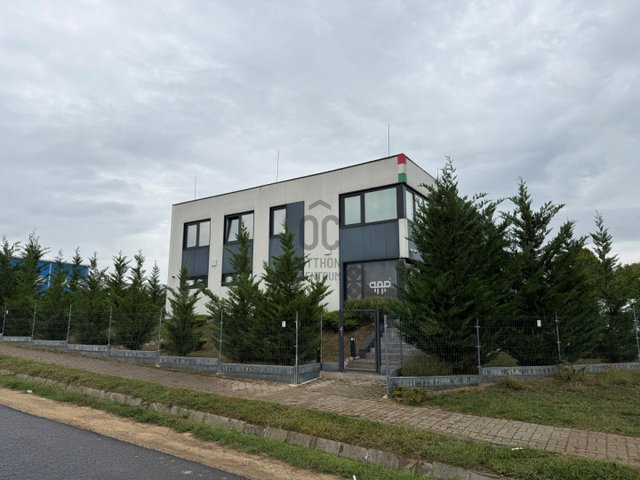 Eladó ipari ingatlan, Gödöllőn 590 M Ft / költözzbe.hu