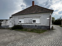 Eladó családi ház, Egyházaskeszőn 19.9 M Ft, 2 szobás