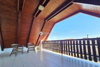 Eladó családi ház, Balatonalmádiban 229 M Ft, 8 szobás