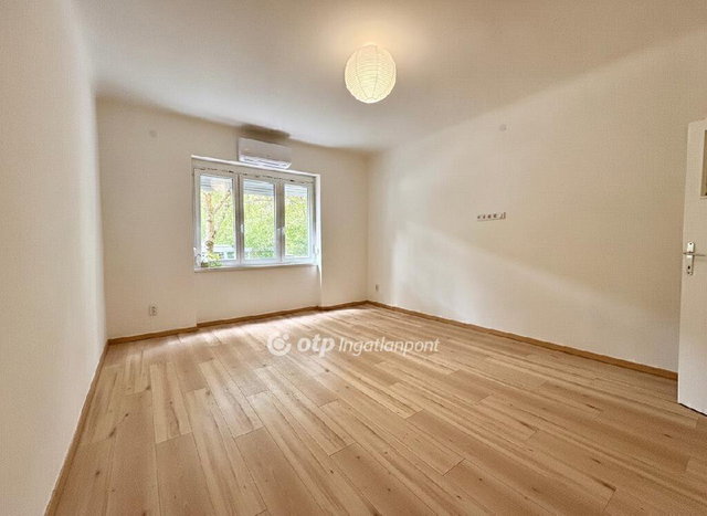 Eladó téglalakás, Budapesten, XI. kerületben 57.5 M Ft, 1 szobás