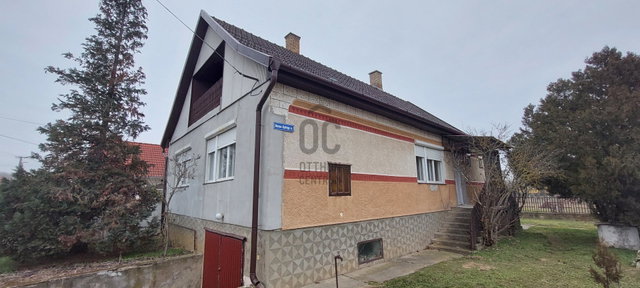 Eladó családi ház, Ópályin 32 M Ft, 3 szobás