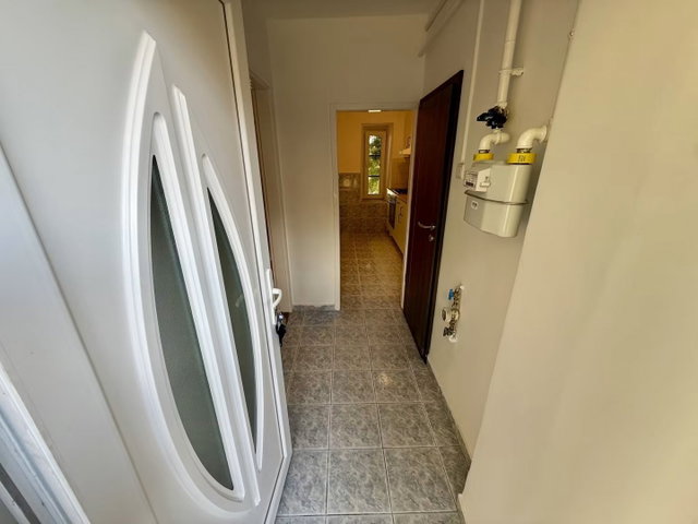 Eladó családi ház, Móron 23.9 M Ft, 1 szobás