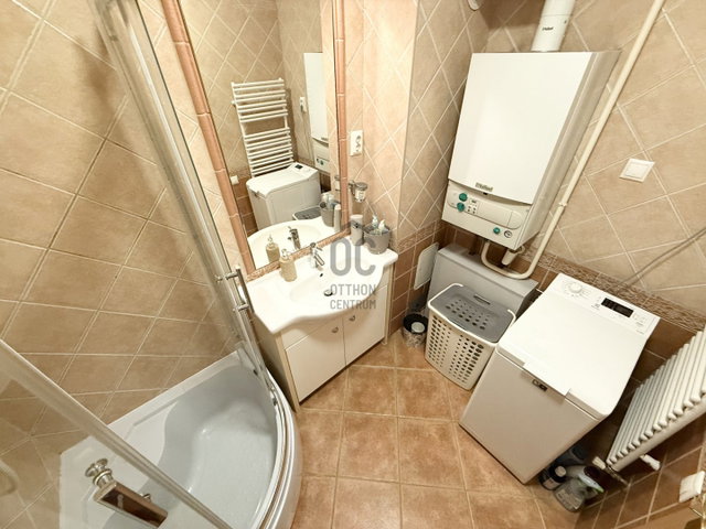 Kiadó téglalakás, albérlet, Debrecenben 220 E Ft / hó, 2 szobás