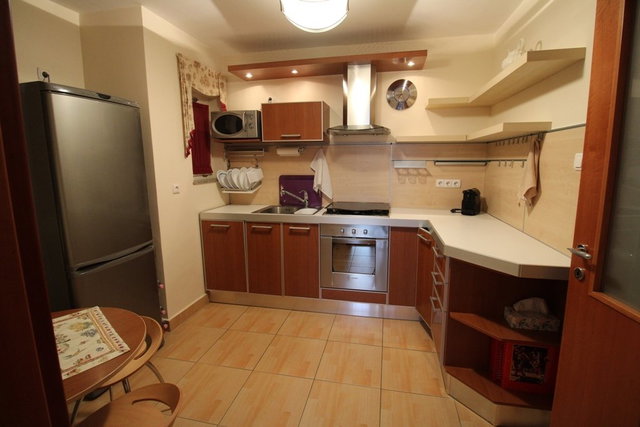 Kiadó téglalakás, albérlet, Pécsett 200 E Ft / hó, 2 szobás