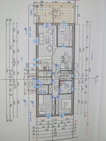 Eladó családi ház, Jászberényben 104.9 M Ft, 6 szobás