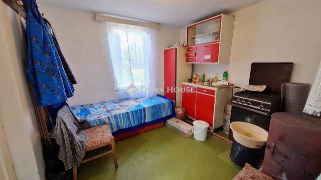 Eladó nyaraló, Zalaegerszegen, Avashegyi utcában 12 M Ft
