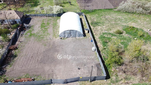 Eladó telek, Poroszlón 12 M Ft / költözzbe.hu
