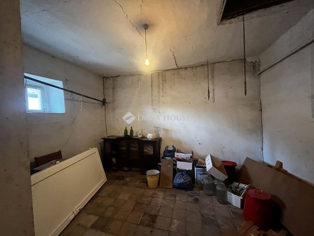Eladó családi ház, Jászfényszarun 25.2 M Ft, 4 szobás