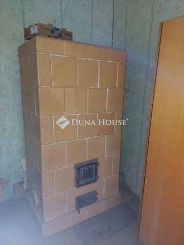 Eladó családi ház, Felsőszentivánon 6.9 M Ft, 3 szobás