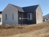 Eladó ikerház, Isaszegen 99 M Ft, 4 szobás / költözzbe.hu