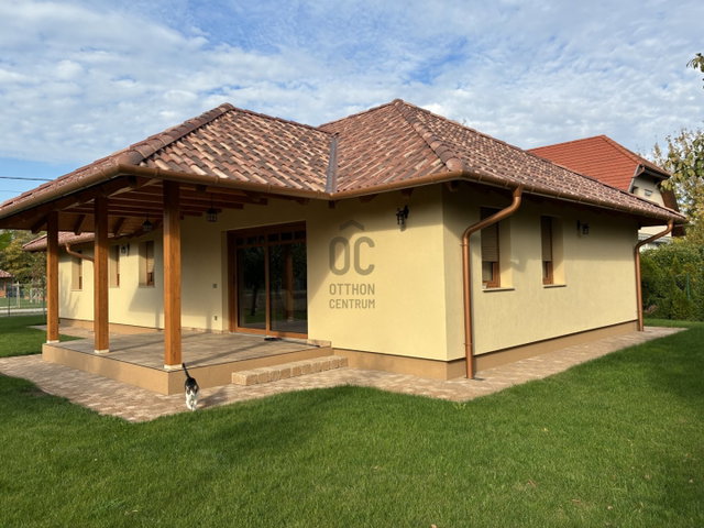 Eladó családi ház, Balatonszemesen 175 M Ft, 4 szobás