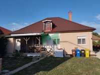 Eladó családi ház, Marcaliban 65 M Ft, 4 szobás