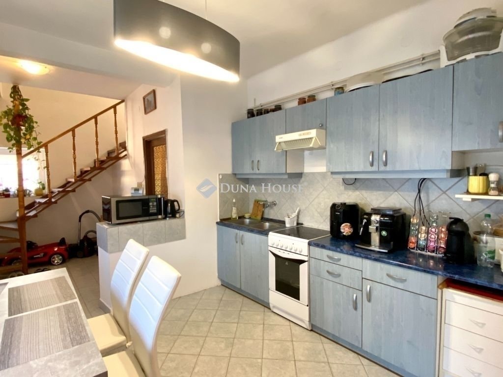 4 bed · 135m² · 32.000.000 ft