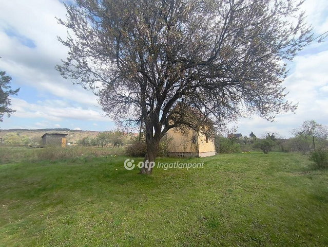 Eladó nyaraló, Sukorón 8.9 M Ft, 1 szobás / költözzbe.hu