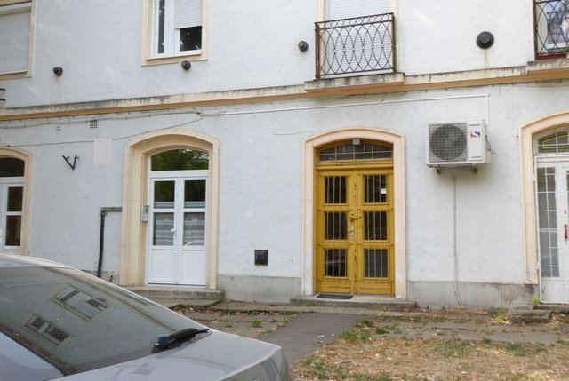 Eladó üzlethelyiség, Komlón 22.9 M Ft / költözzbe.hu
