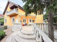 Eladó családi ház, XVI. kerületben 199.9 M Ft, 6 szobás