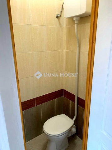 Eladó panellakás, Békéscsabán, Gyulai úton 39.99 M Ft