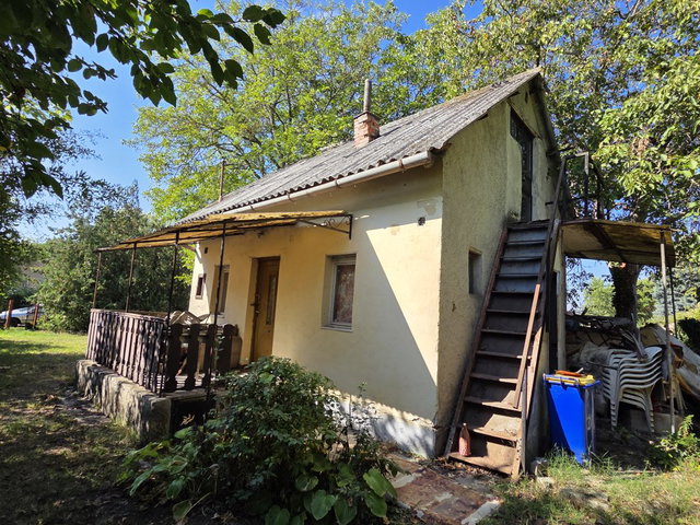 Eladó nyaraló, Kiskunlacházán 44.9 M Ft, 2 szobás