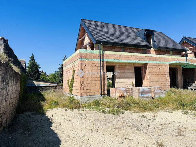 Eladó ikerház, Keszthelyen, József Attila utcában 187 M Ft