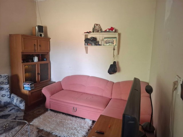 Eladó családi ház, Tarhoson 3.2 M Ft, 2 szobás