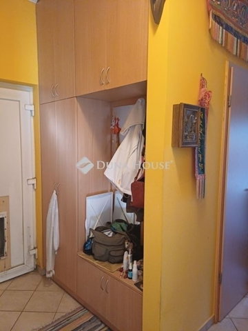 Eladó családi ház, Szigetszentmiklóson 75.5 M Ft, 3 szobás