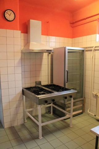 Eladó ipari ingatlan, Lajosmizsén 65.5 M Ft, 7 szobás