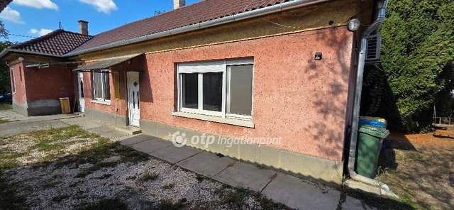 Eladó családi ház, Budapesten, X. kerületben 93 M Ft, 2+2 szobás