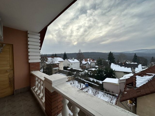 Eladó családi ház, Miskolcon 89.9 M Ft, 2+3 szobás