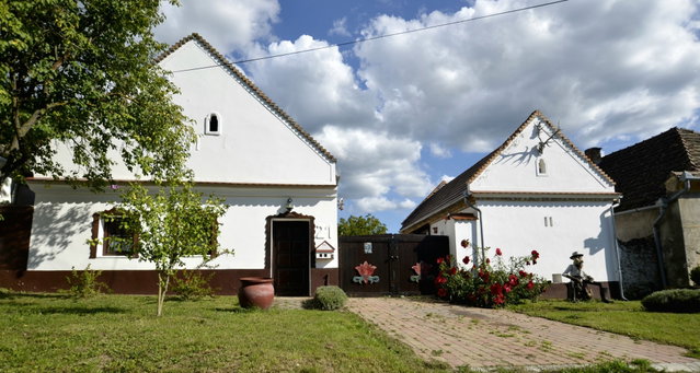 Eladó családi ház, Gannán 185 M Ft, 4 szobás