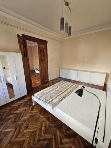 Eladó családi ház, Budapesten, XVI. kerületben, Gondnok utcában