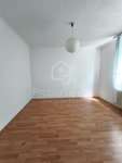 Eladó téglalakás, Tatán 46.5 M Ft, 2 szobás