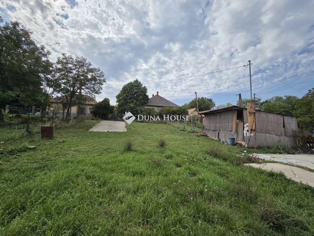 Eladó telek, Nagykökényesen 9.9 M Ft / költözzbe.hu