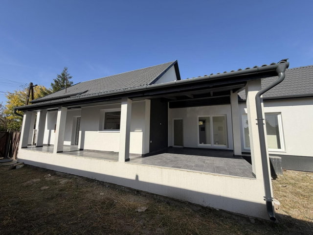 Eladó családi ház, Gyulán 89 M Ft, 4 szobás