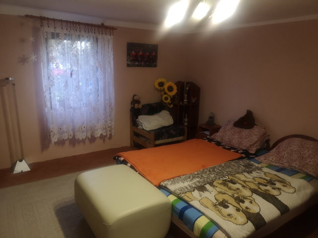Eladó családi ház, Tiszaföldváron 6.7 M Ft, 2 szobás