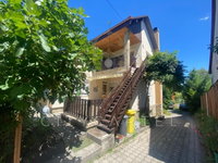 Eladó családi ház, Balatonlelleén 127.5 M Ft, 6 szobás