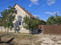 Eladó családi ház, Gyulán 39.9 M Ft, 3 szobás