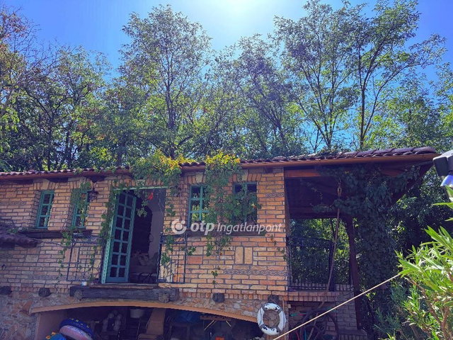 Eladó telek, Veresegyházon 82 M Ft / költözzbe.hu